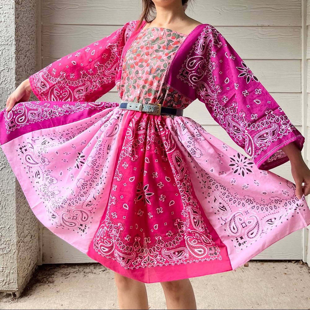 Handmade Bandana Dress/Joann Brent Carlson Strawberry&Butterfly SKU 08307